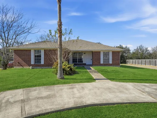 3901 22nd St N, Texas City, TX 77590