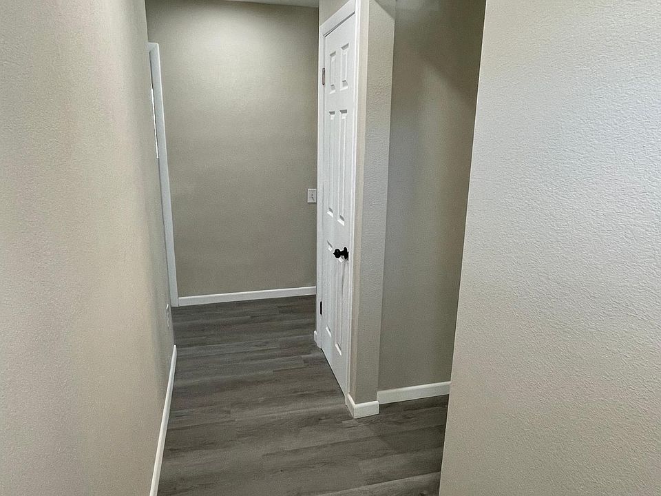 1st image of 1608 Parkdale Dr