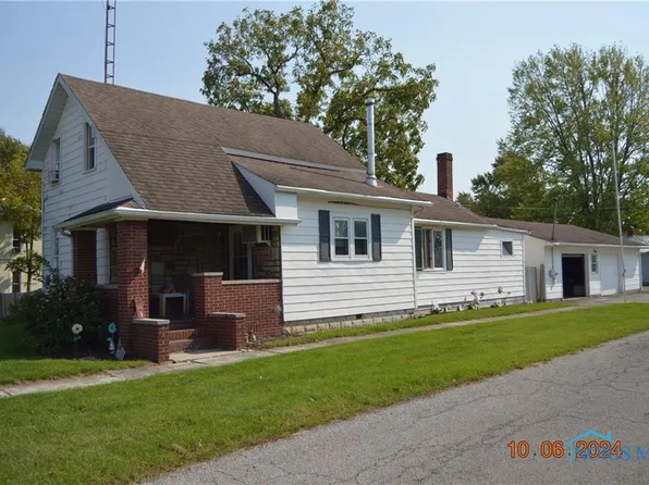 303 S Main St, Mc Comb, OH 45858