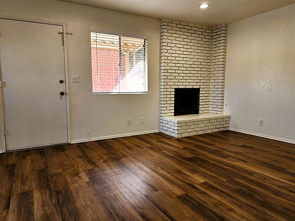 3rd image of 33078 Adelfa St APT D