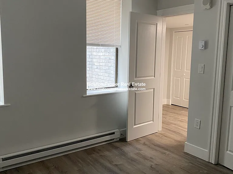 81 Park Dr #A — Photo 2