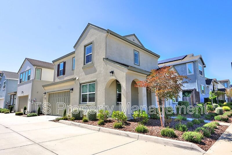1st image of 3217 Sunny Gate Ln