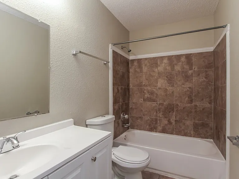 607 Sweet Creek Dr — Photo 23