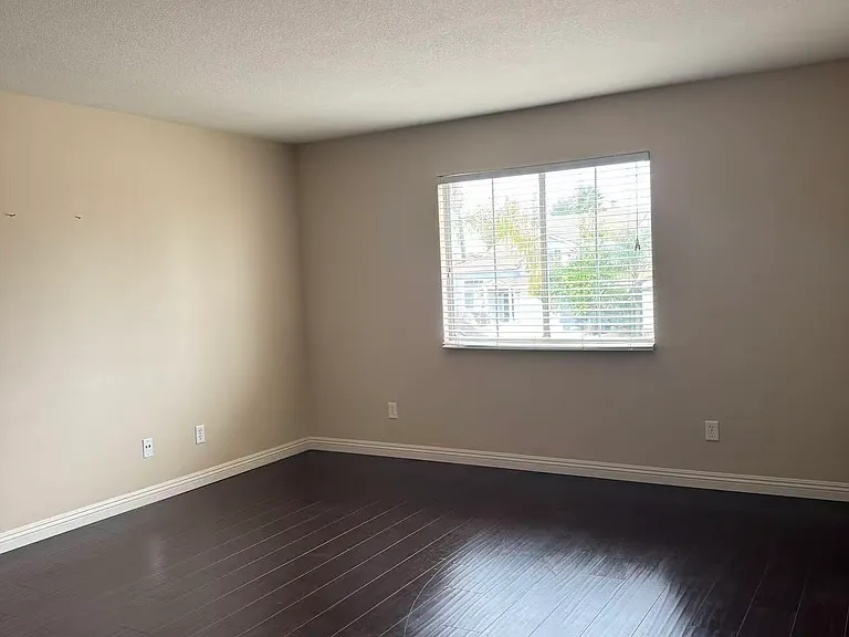 7862 Angus Way — Photo 10