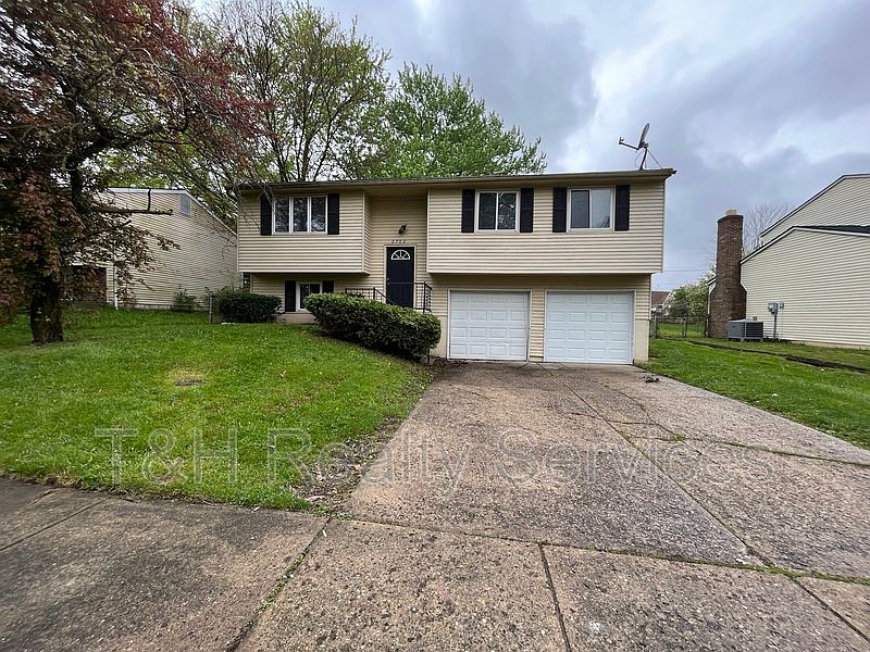 1st image of 2702 N Fairhaven Dr