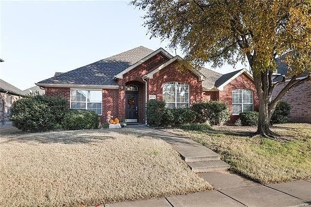1st image of 8074 Palisades Dr