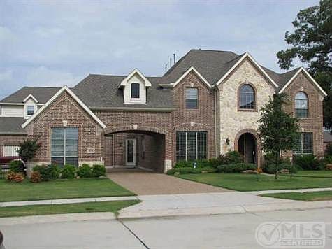 1st image of 800 Amistad Dr