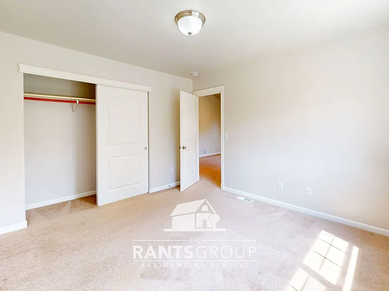 5146 Balustrade Blvd SE — Photo 11