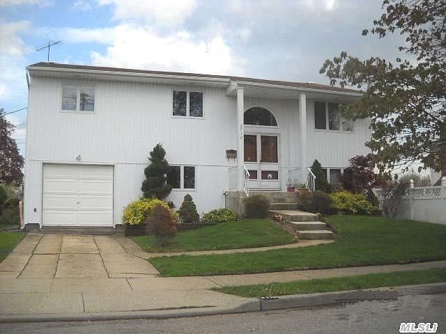 1st image of 2716 Karen St