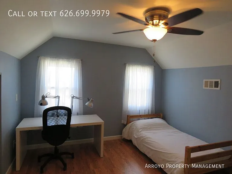 968 E Howard St — Photo 25