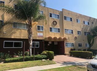 13141 Oxnard St #15, Van Nuys, CA 91401
