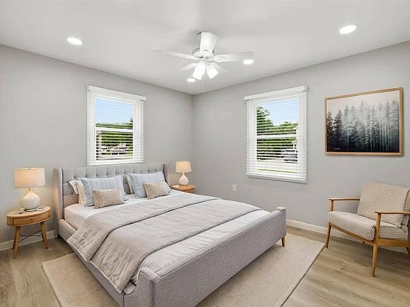 5th image of 206 Weldon Dr