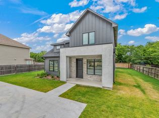 1107 Foster Ave, College Station, TX 77840