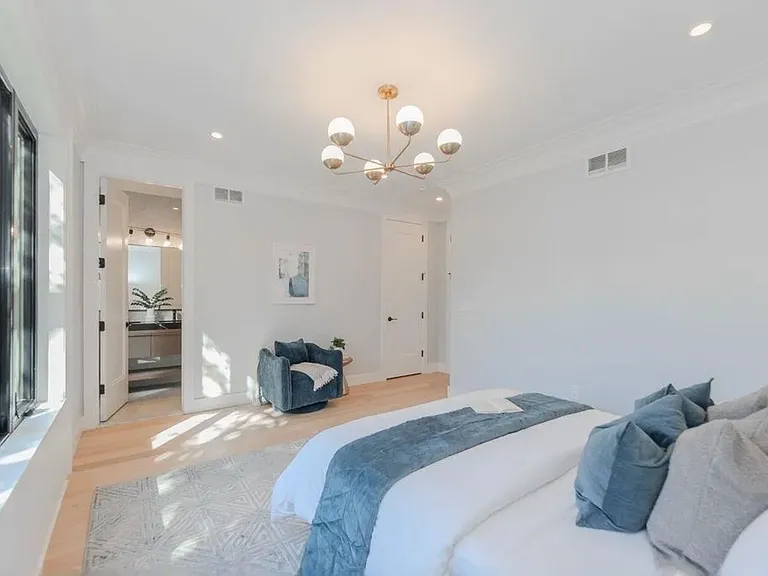 61 Belmont Ave #2 — Photo 14