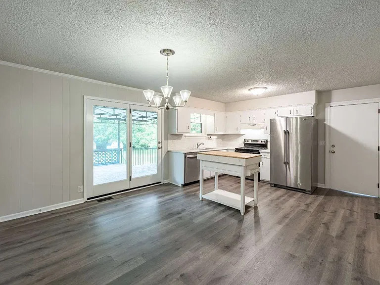 207 Whitnel Dr — Photo 14