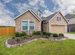 9626 Inwood Cir, Mont Belvieu, TX 77523