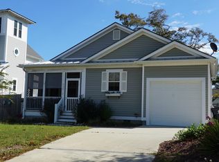 316 NE 59th St, Oak Island, NC 28465