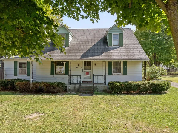 104 Arlington Ave, Vestal, NY 13850