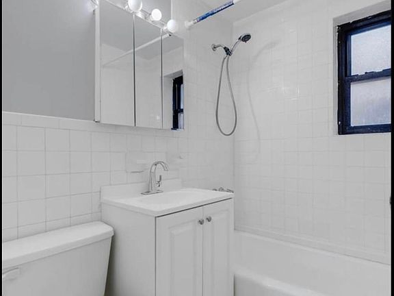 3rd image of 204-16 43rd Ave APT 1B