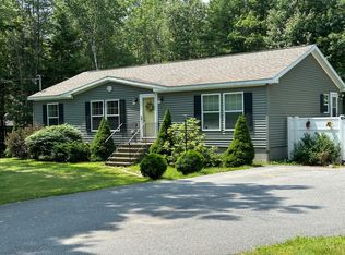 1023 Parker Head Rd, Phippsburg, ME 04562