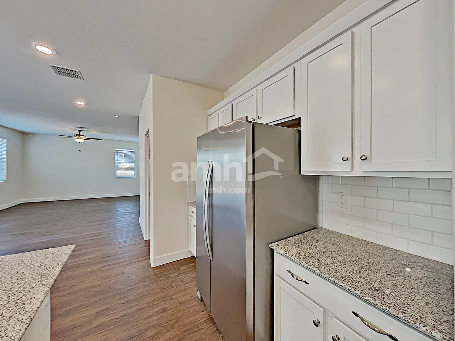 4 bed, 3.0 bath, 2273 sqft, $2,790 — Photo 4