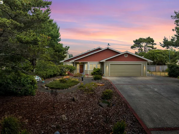 88605 Nautilus Ct, Florence, OR 97439