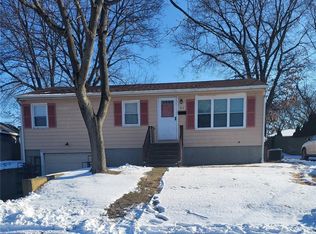 346 Ring Ave, Warwick, RI 02888