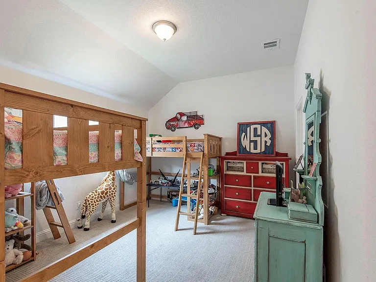3415 Charleston Dr — Photo 16