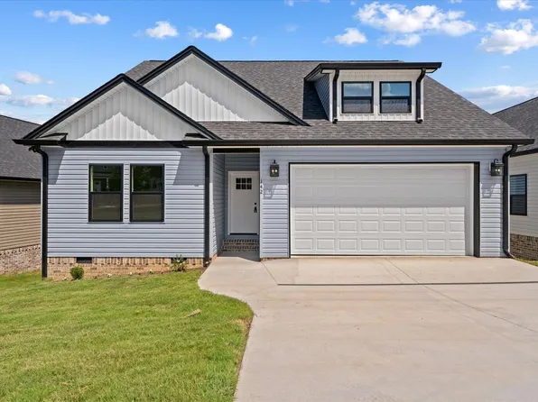 142 Washington St, Dalton, GA 30721