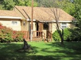 161 Lady Of The Lake Ct, Becket, MA 01223
