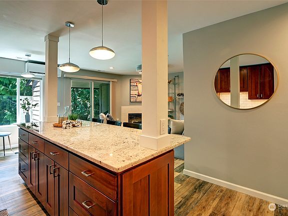 5th image of 11637 100th Avenue NE #1C