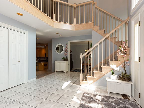 4th image of 15110 Vail Ct