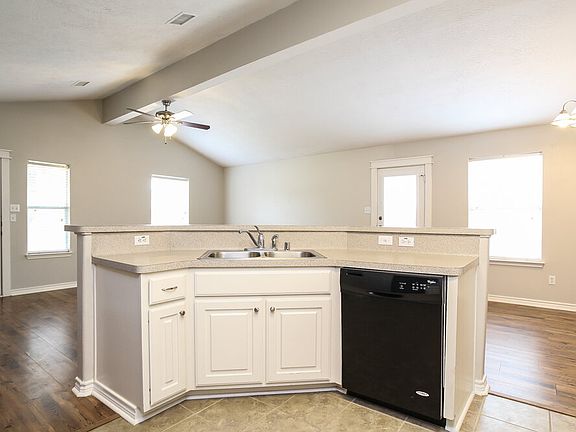 4th image of 4723 Comal River Loop