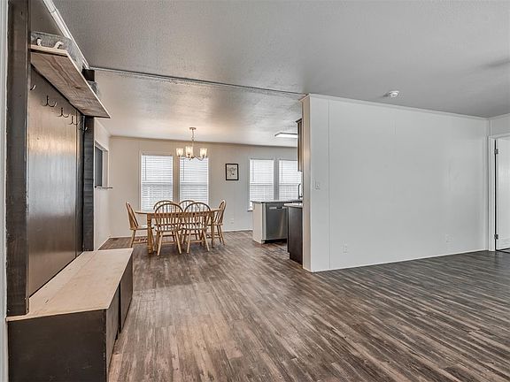 4th image of 332228 E Oak Hill Dr
