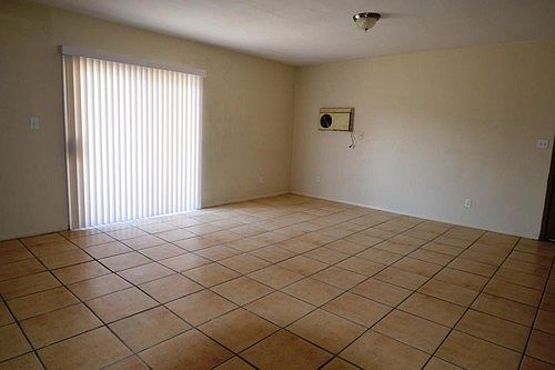 5th image of 4008 W Montebello Ave