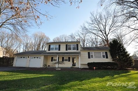 26 Ellen Circle 17
