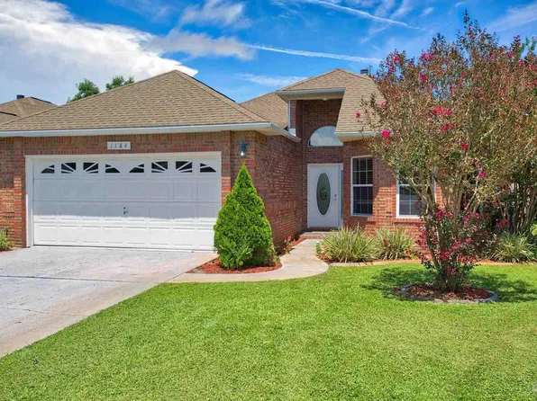 1184 Longwood Dr, Gulf Breeze, FL 32563