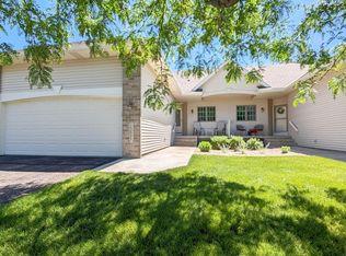 15605 Linnet St NW, Andover, MN 55304