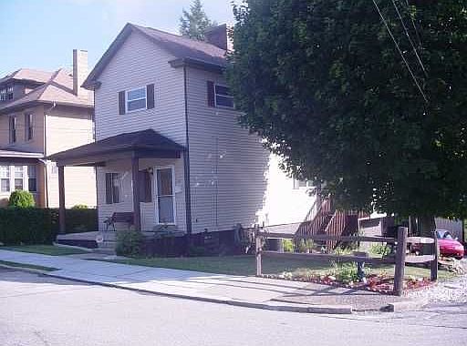 Corner lot