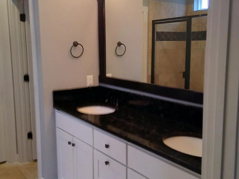1308 Chancery Ln — Photo 6