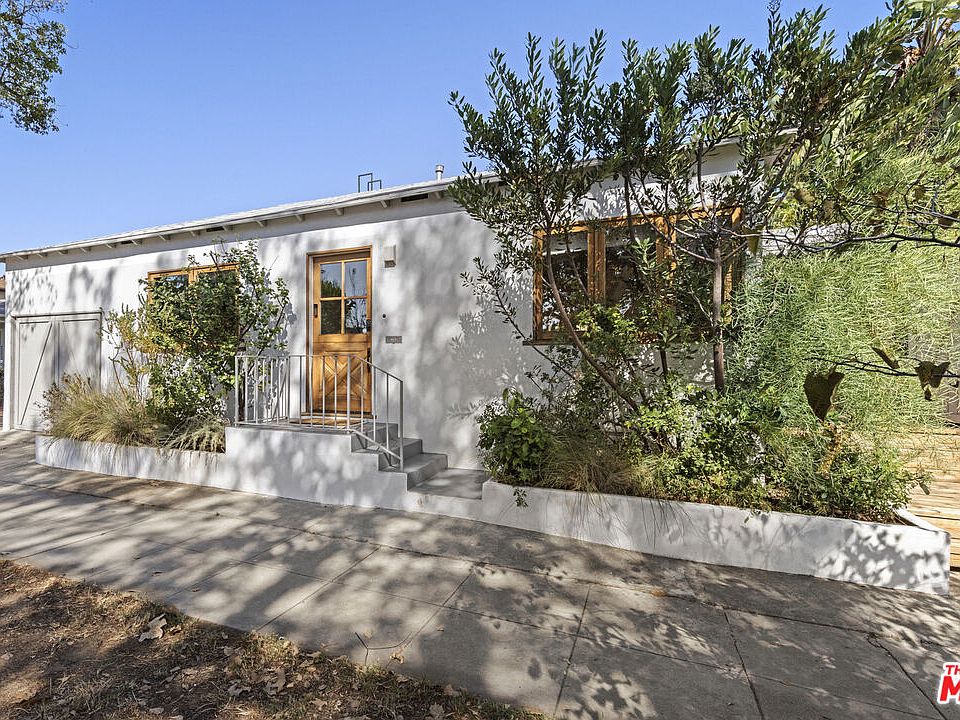 1st image of 3111 Madera Ave