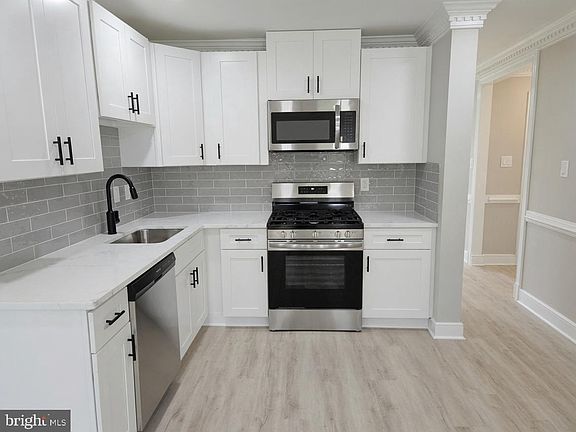 5th image of 416 Virginia Ave