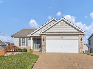 335 Mitulski Dr, Wentzville, MO 63385