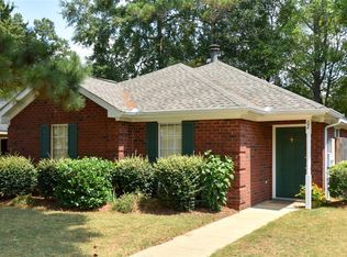 62 Meadow Oaks Pl, Millbrook, AL 36054