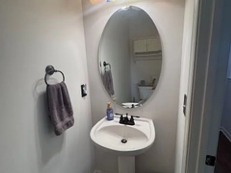 612 Graythorn Ln — Photo 20