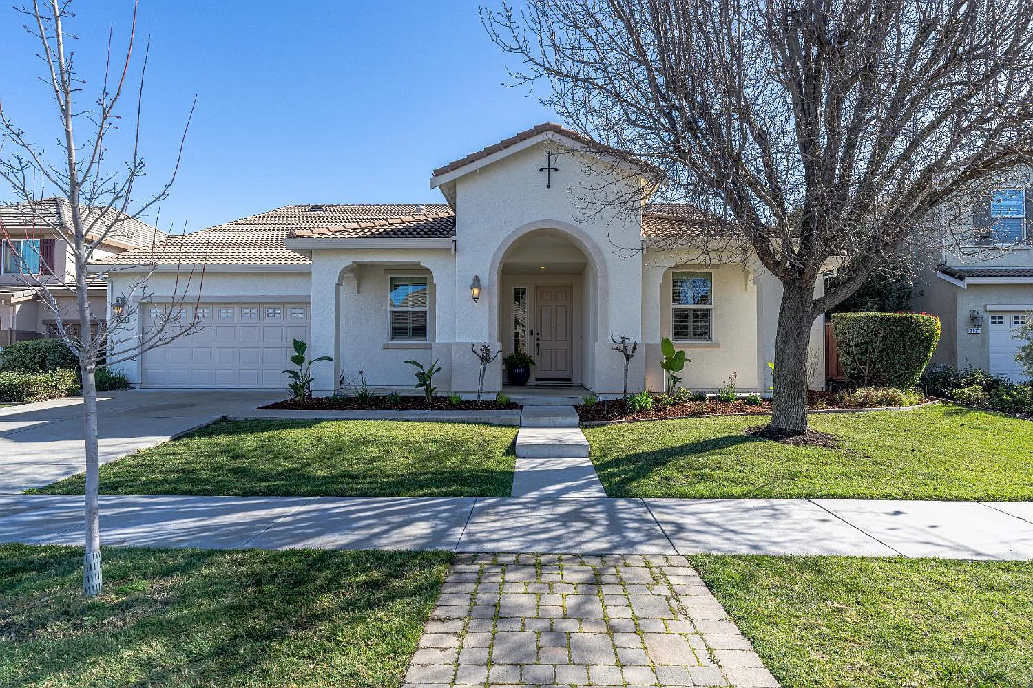 2123 Sander St photo 1