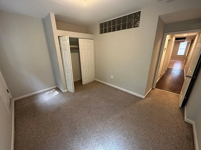 914 S Hanover St #1 — Photo 15
