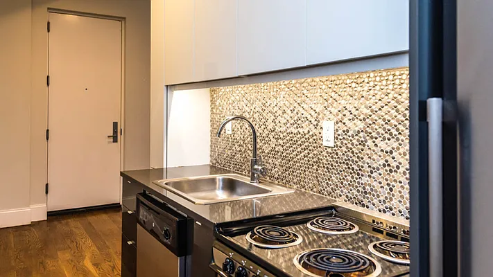 Rented by Nooklyn NYC LLC | media 3