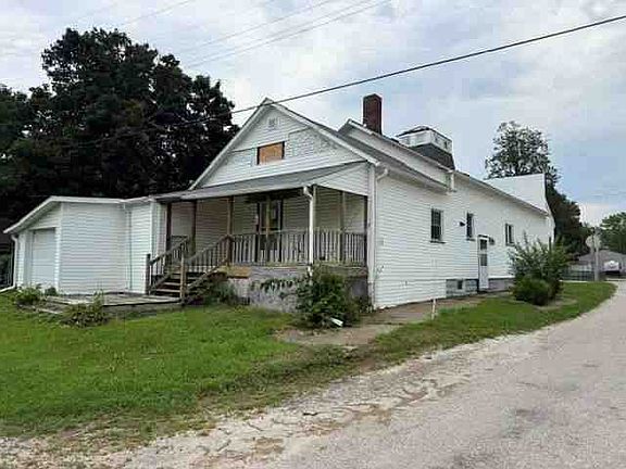 3rd image of 100 N Main St