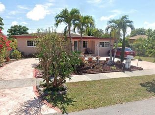 10240 Dominican Dr, Cutler Bay, FL 33189